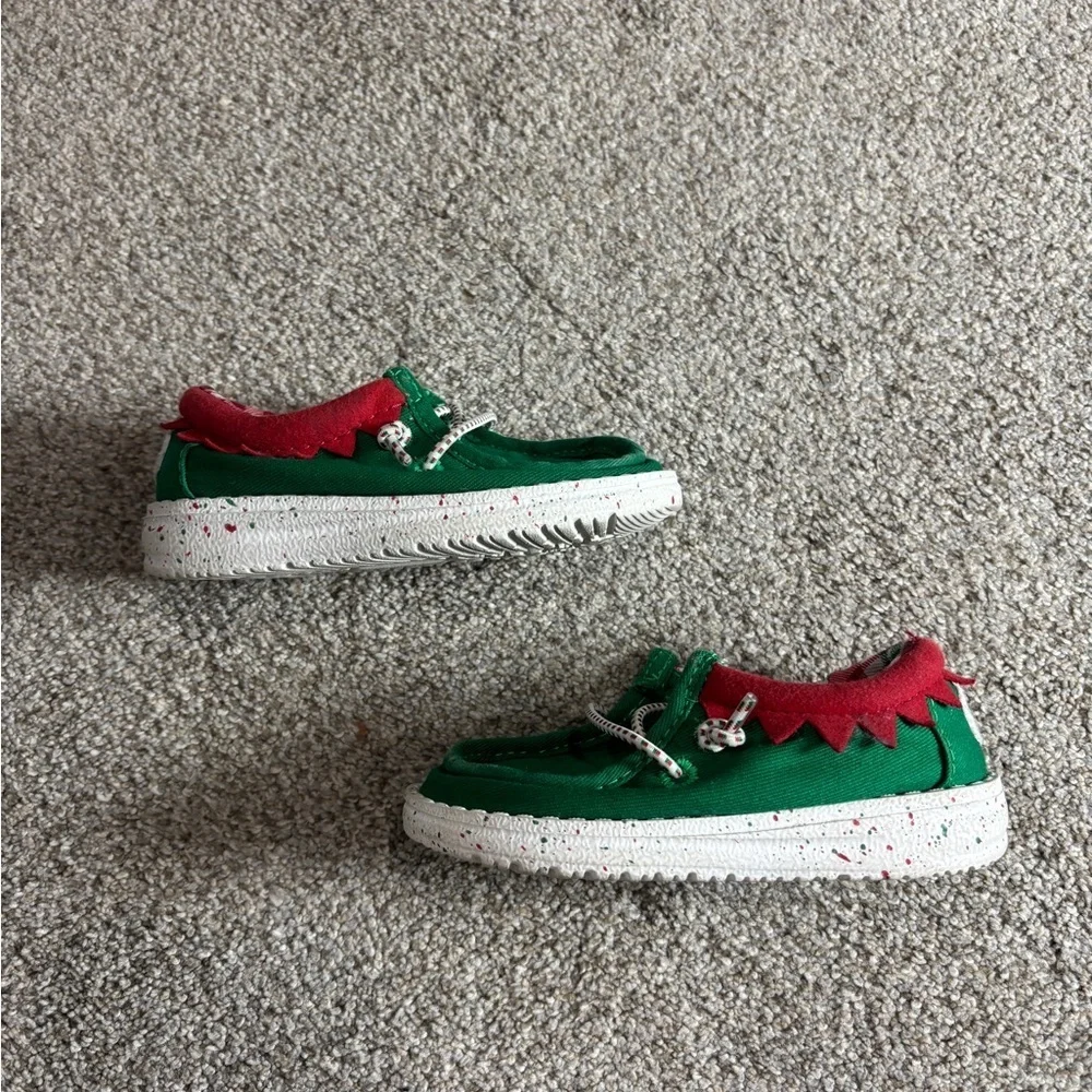 Hey Dude Kids Wally Holiday ELF (Toddler) - Loafers for Kids - Canvas Upper 7C